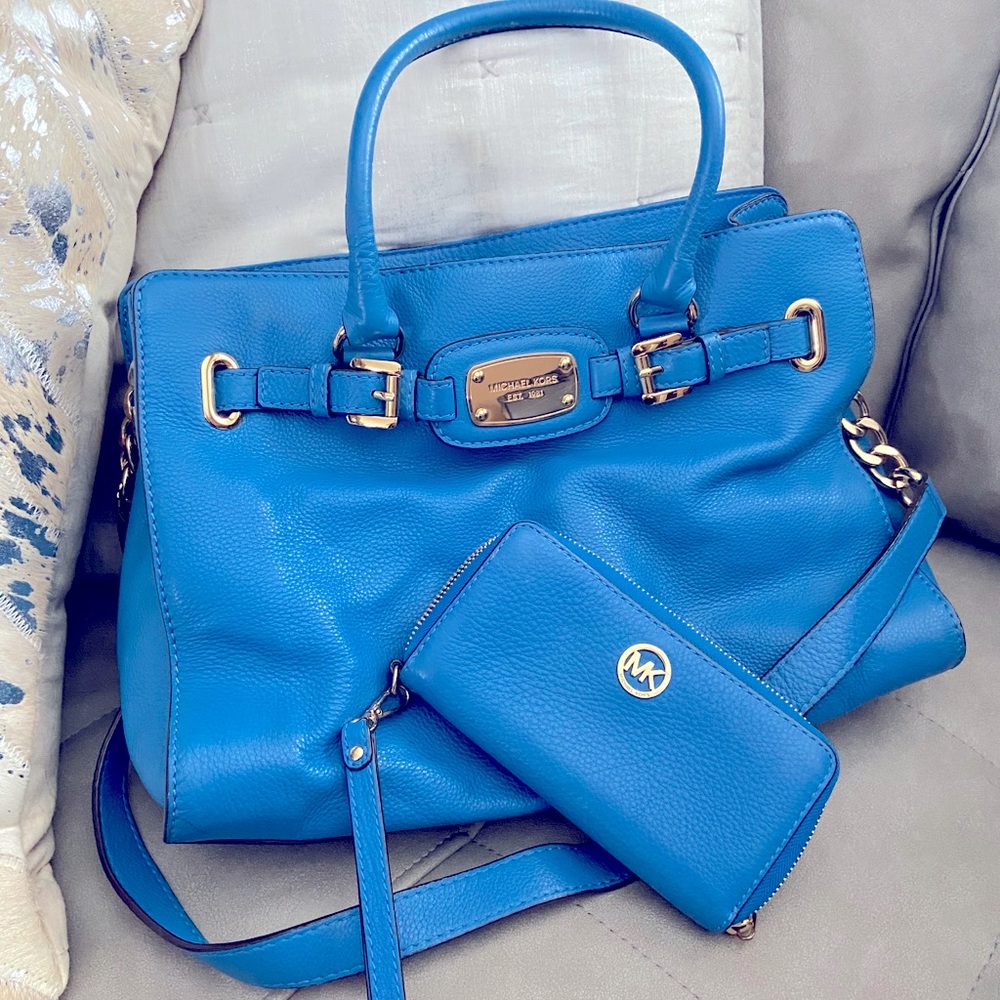 Auth Michael Kors Hamilton Handbag + Wallet 💙